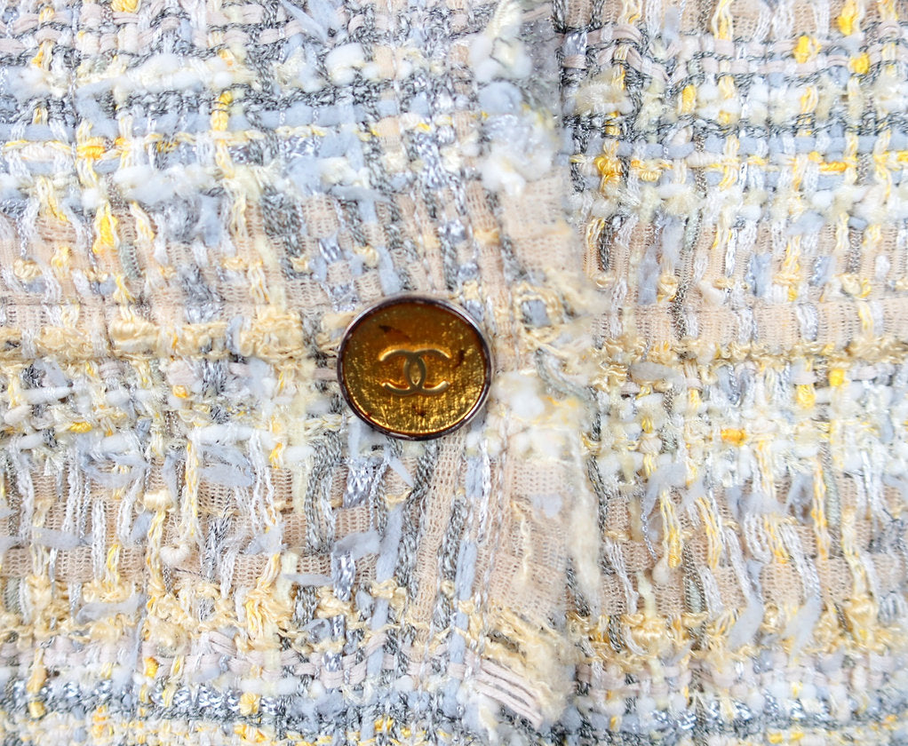 Veste en Tweed jaune Chanel